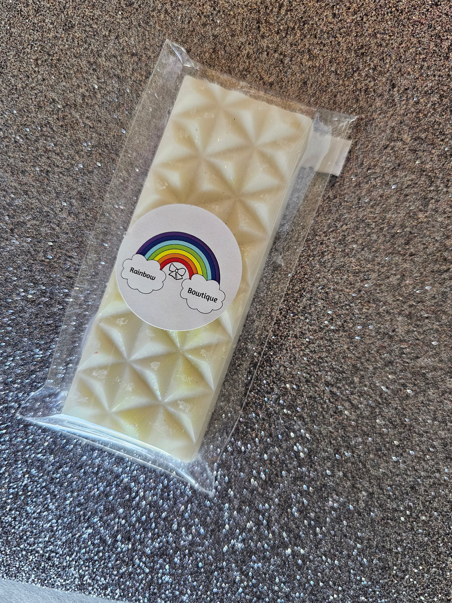 Homemade lemonade wax melt snap bar