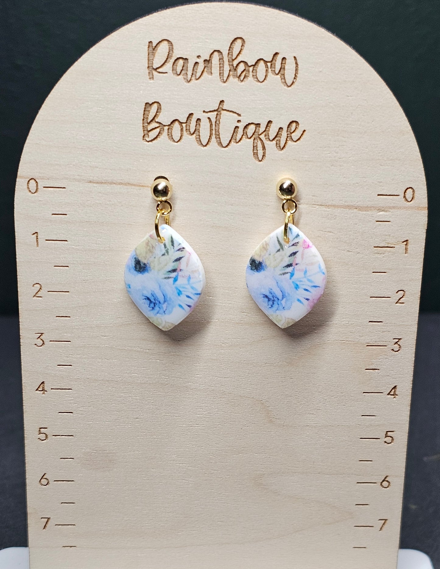 Blue toned flower pattern drop earrings