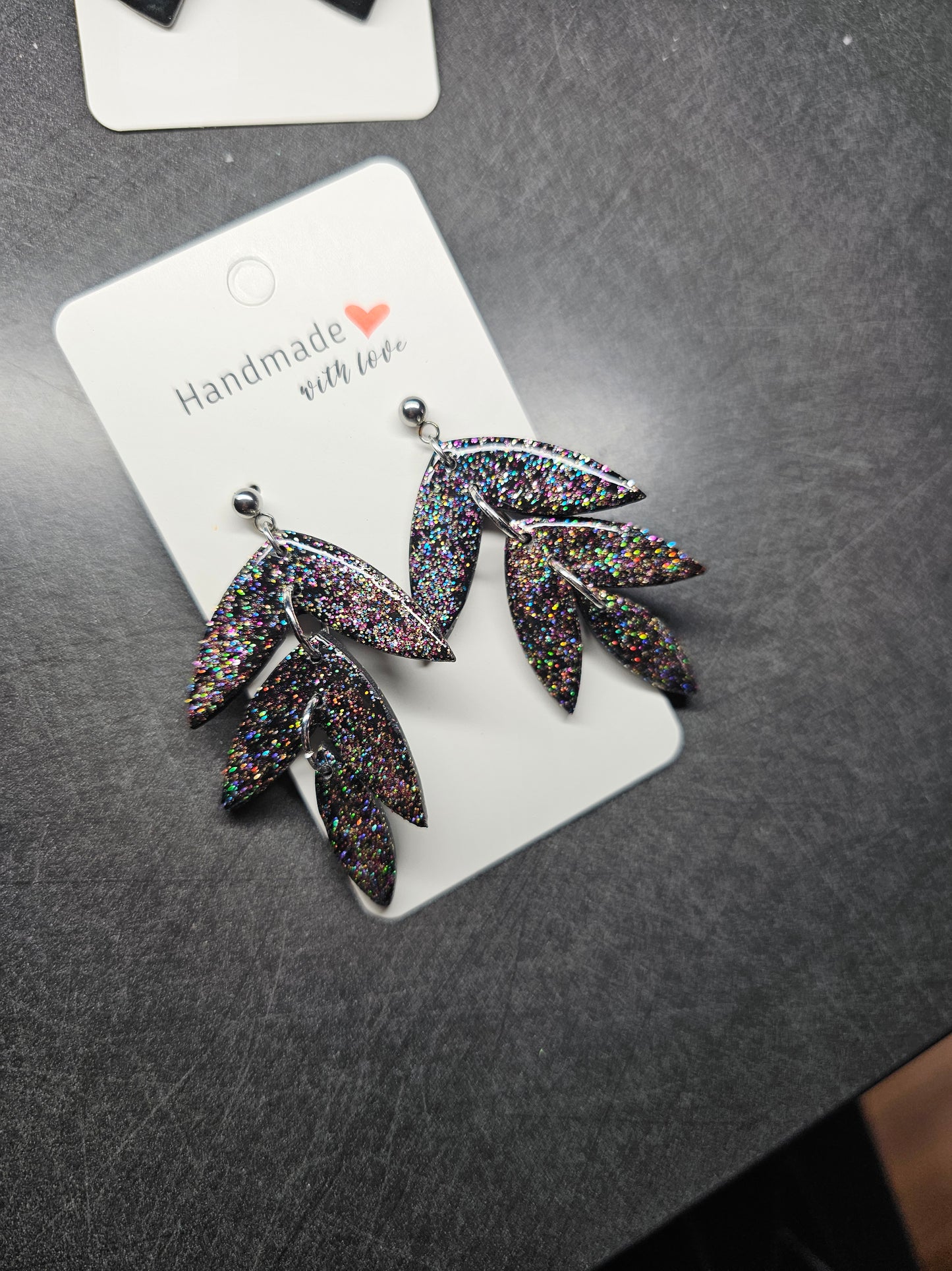 Glitter Triple leaf earrings