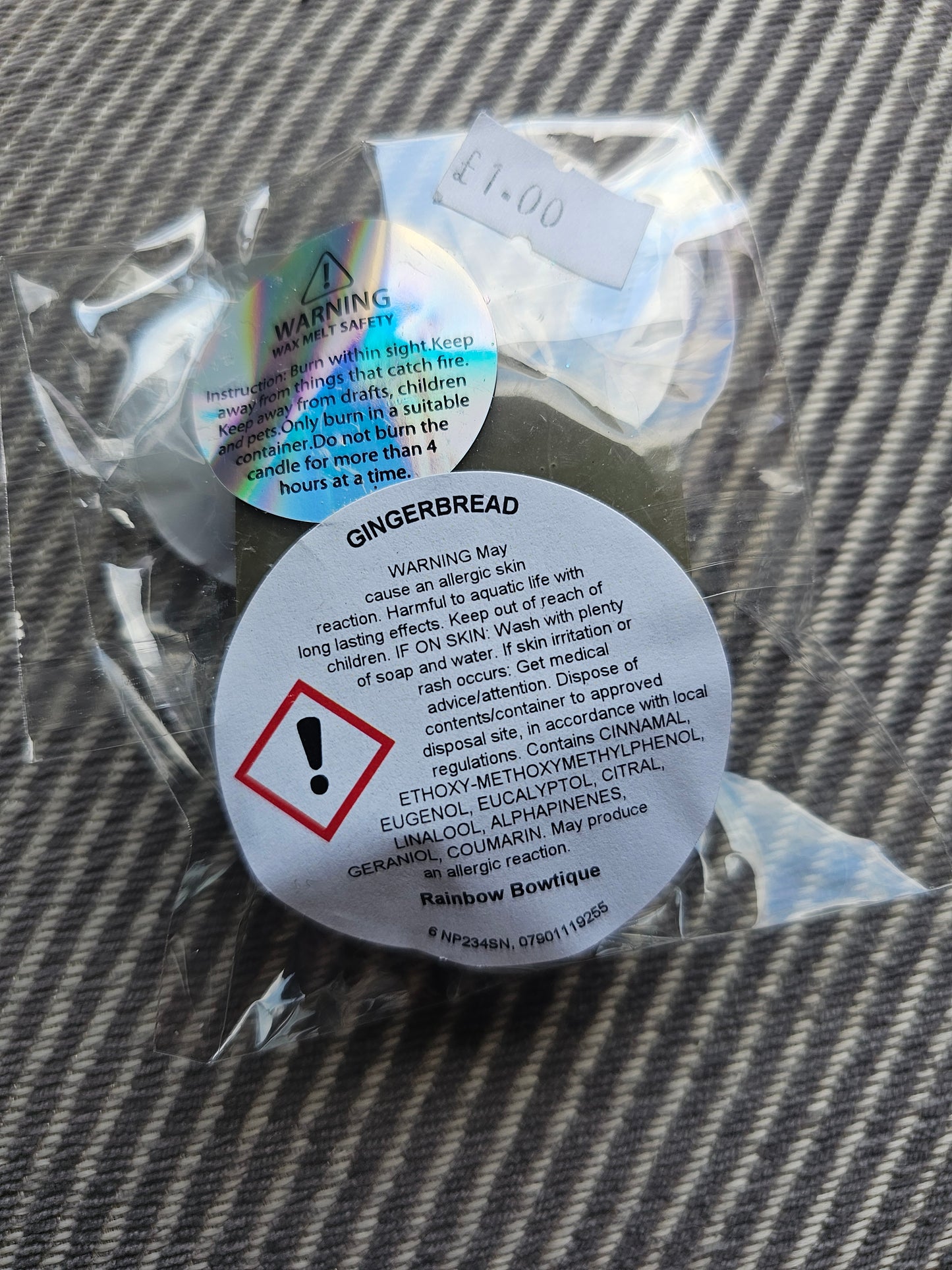 Gingerbread wax melt honeycomb