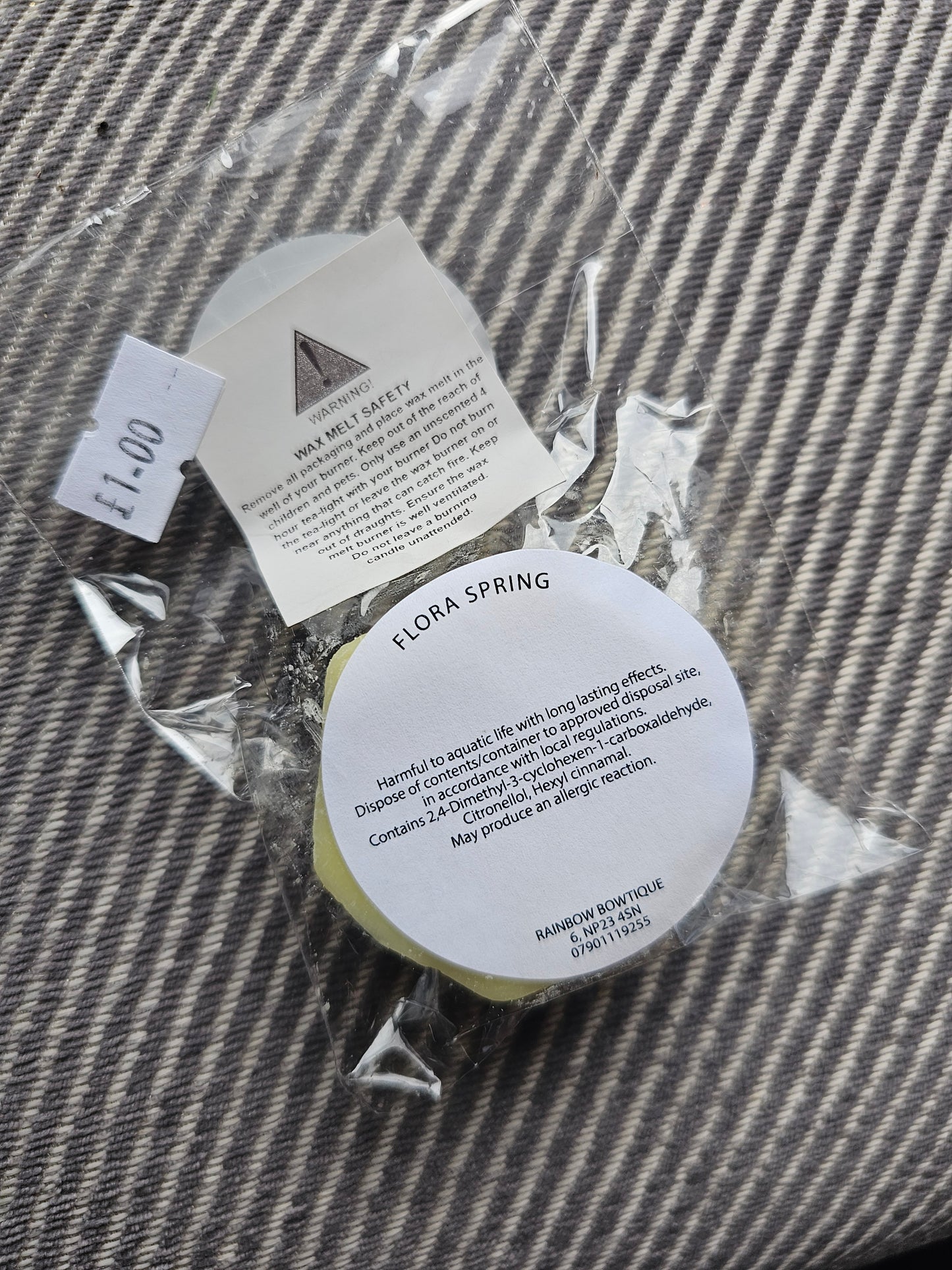 Flora spring honeycomb wax melt