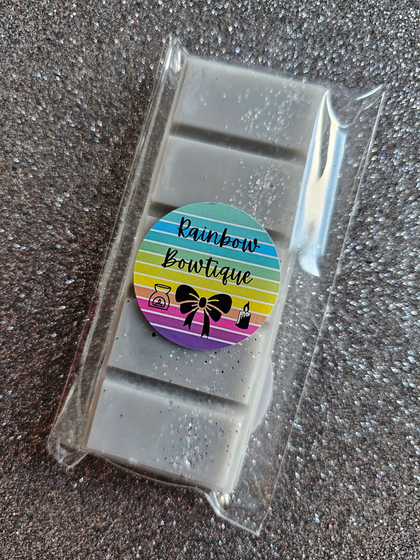 Hoover lines wax melt snap bar