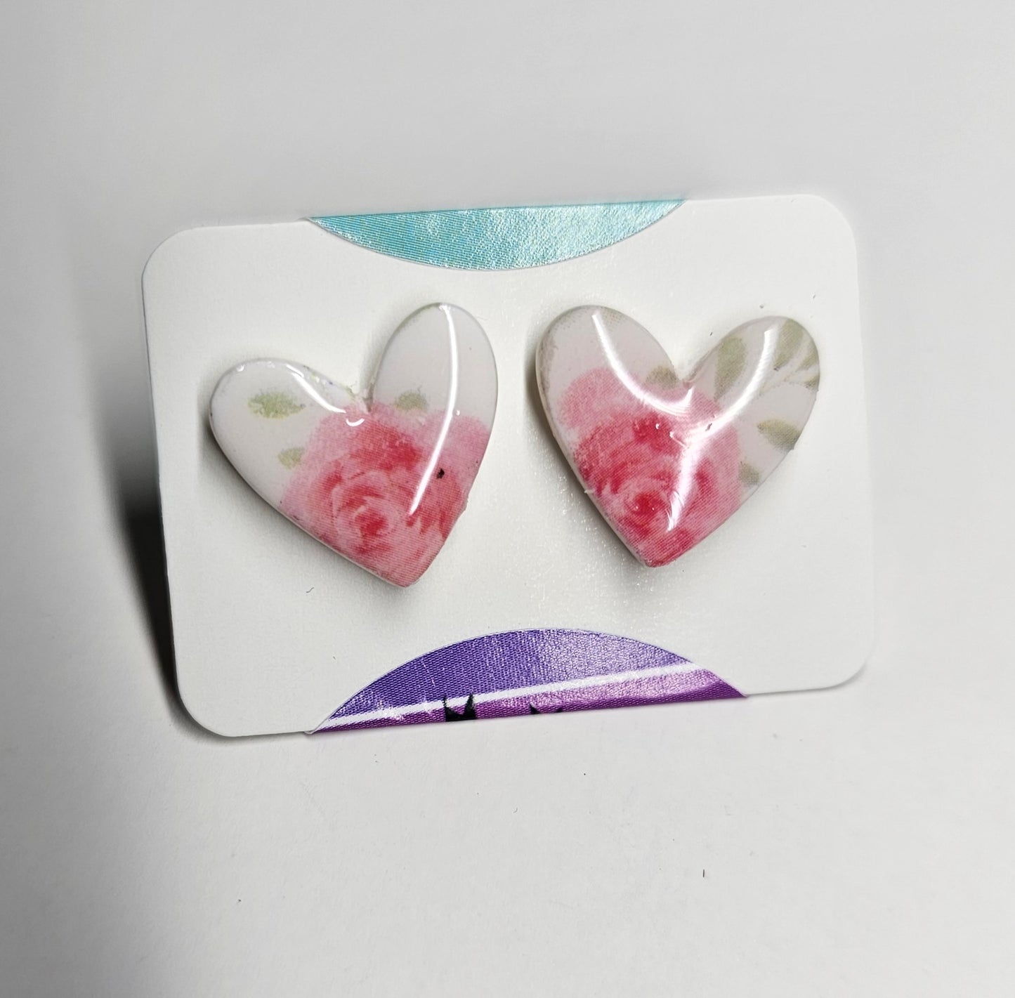 Rose heart stud earrings