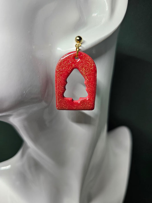 Red Tree cutout arch earrings