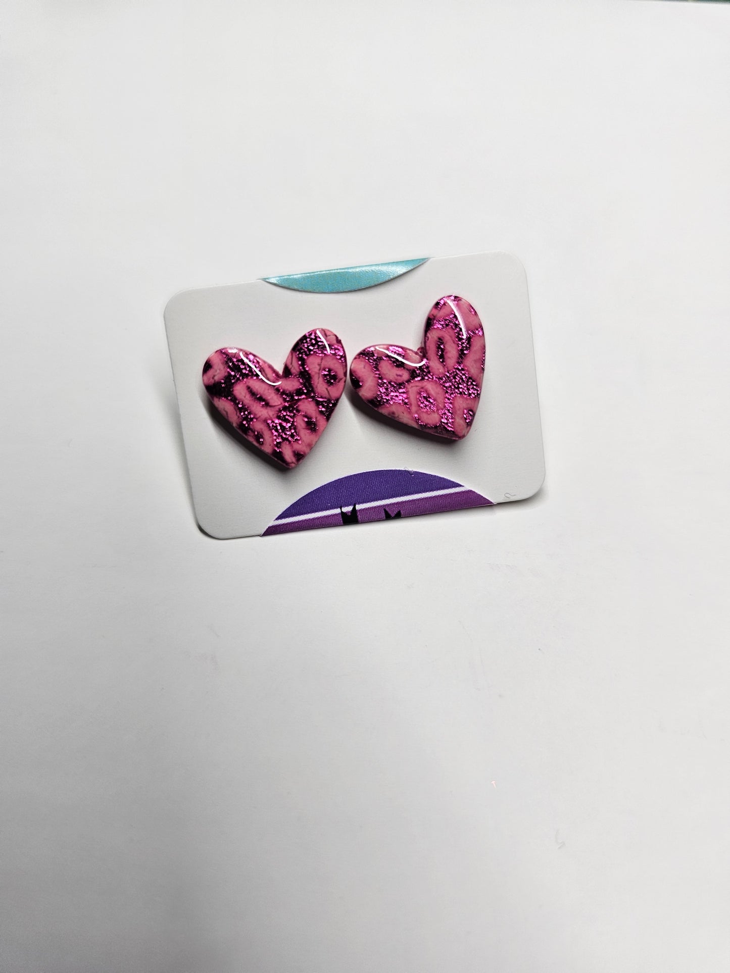 Pink leaf and leopard print heart stud earrings