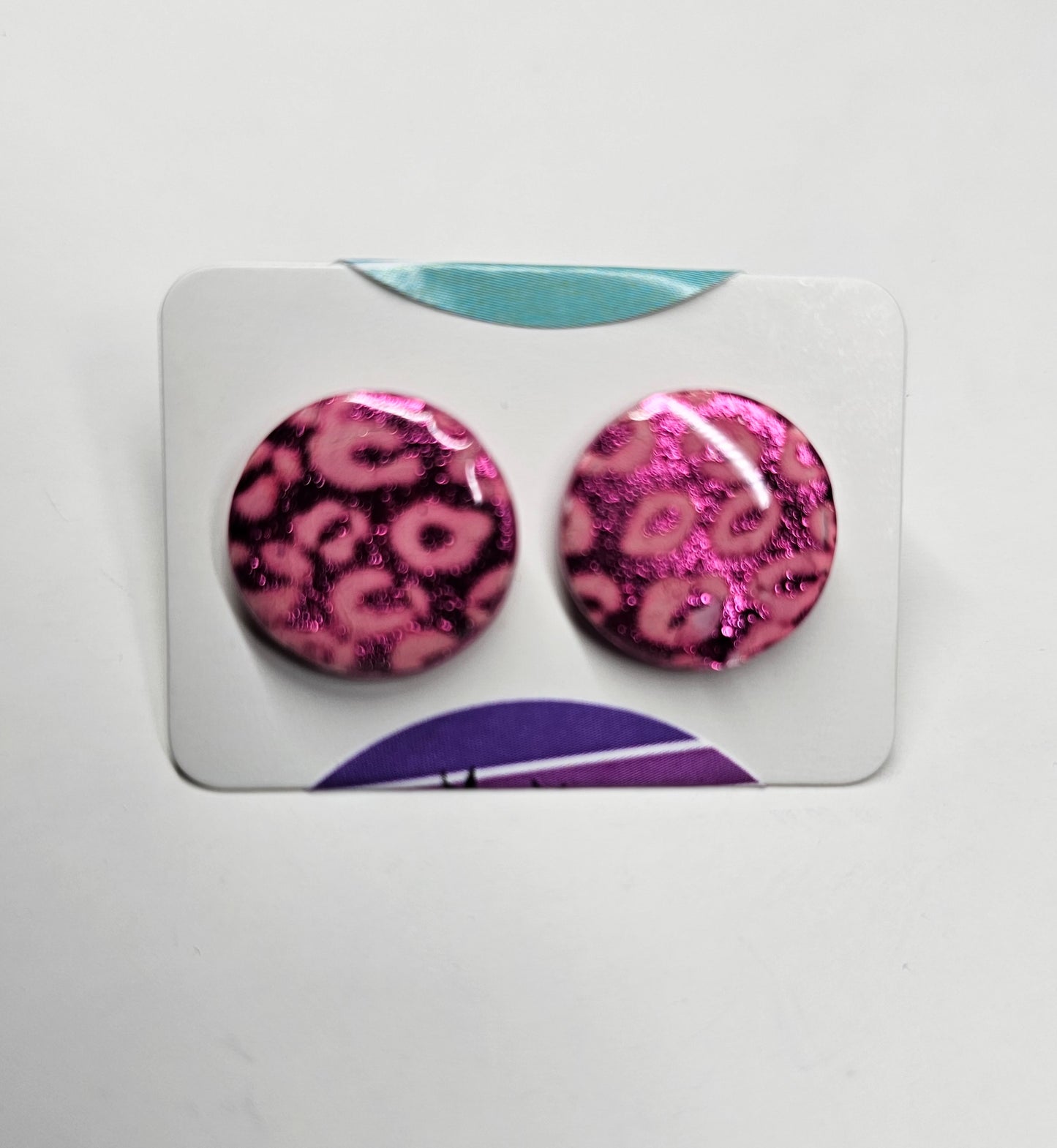 Pink leaf and leopard print round stud earrings