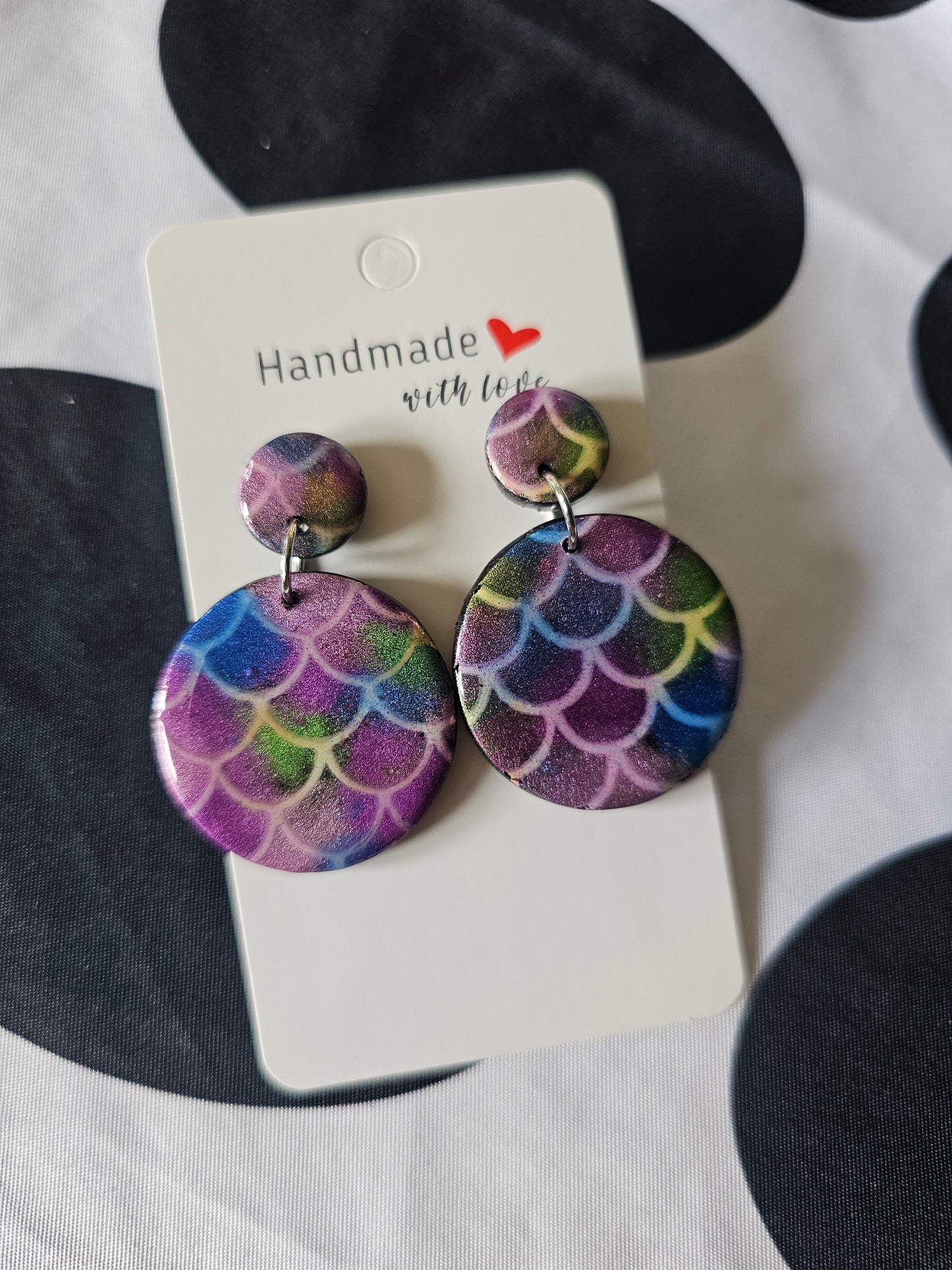 Mermaid round earrings