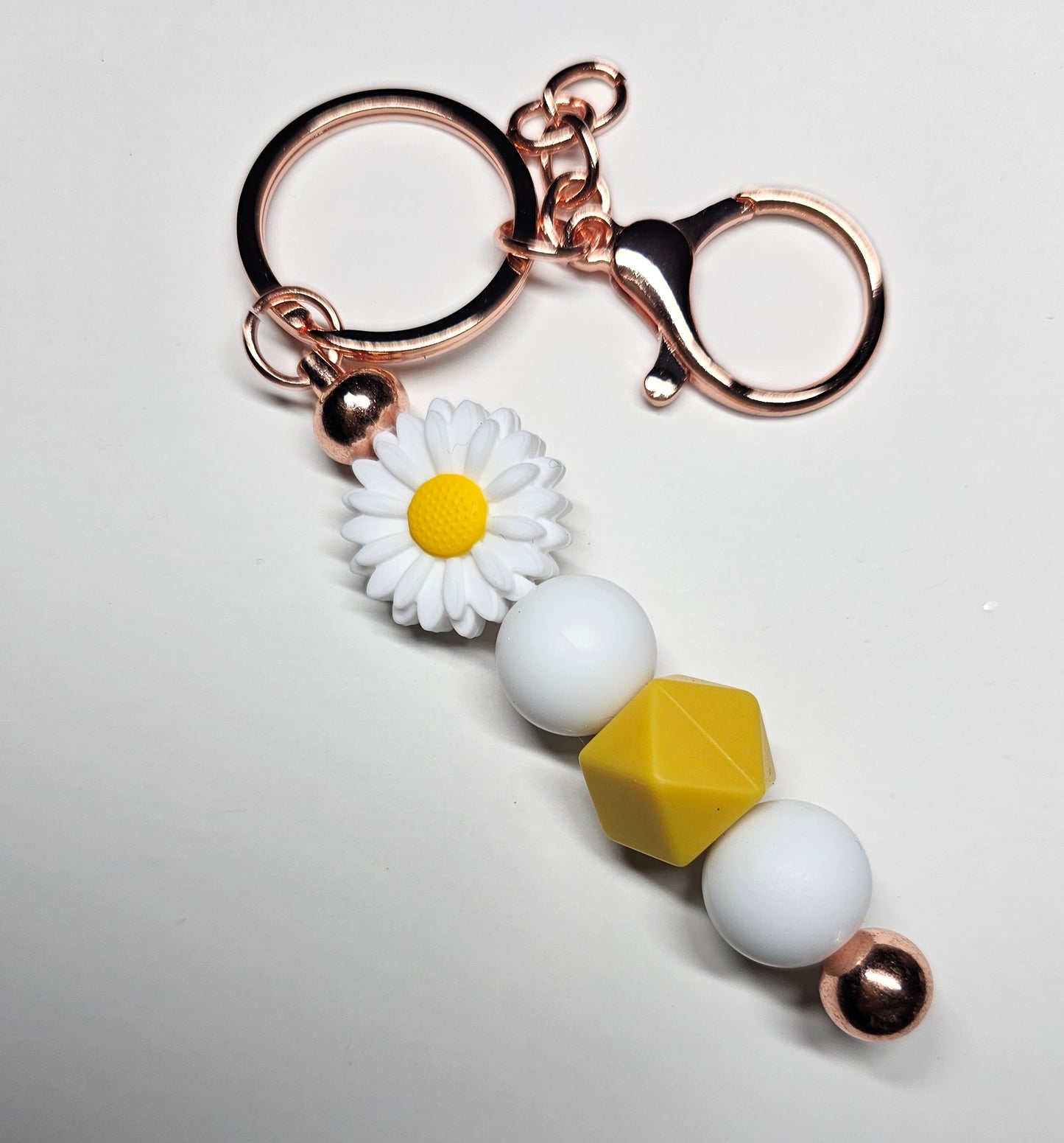 Daisy keyring