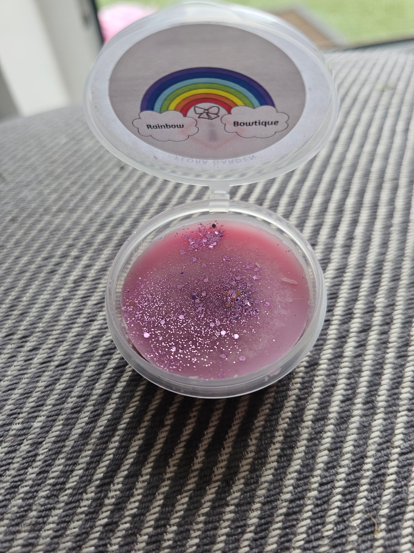 Flora garden wax melt pot