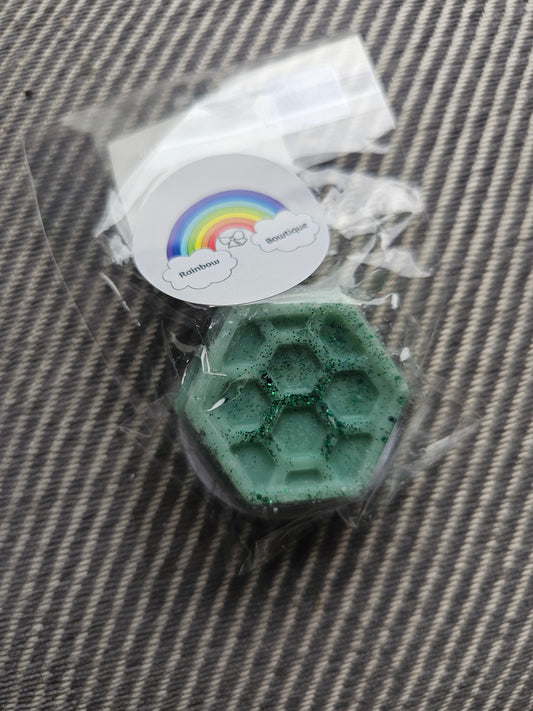 Salty sage honeycomb wax melt