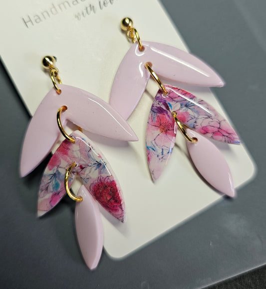 Triple leaf pink earrings
