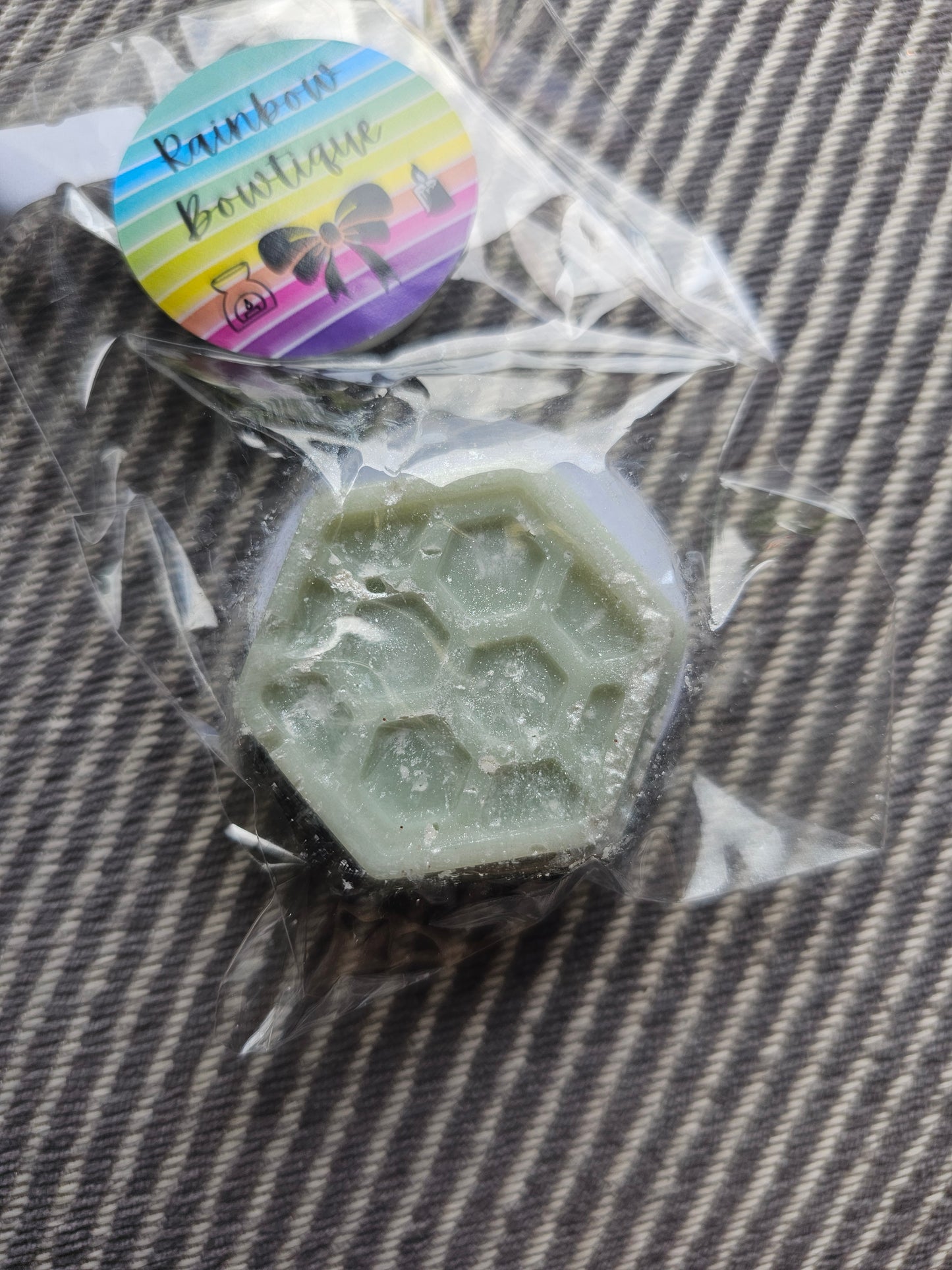 First snow honeycomb wax melts